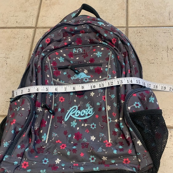 Roots Floral Pattern Large School/Travel Backpack - Picture 5 of 10